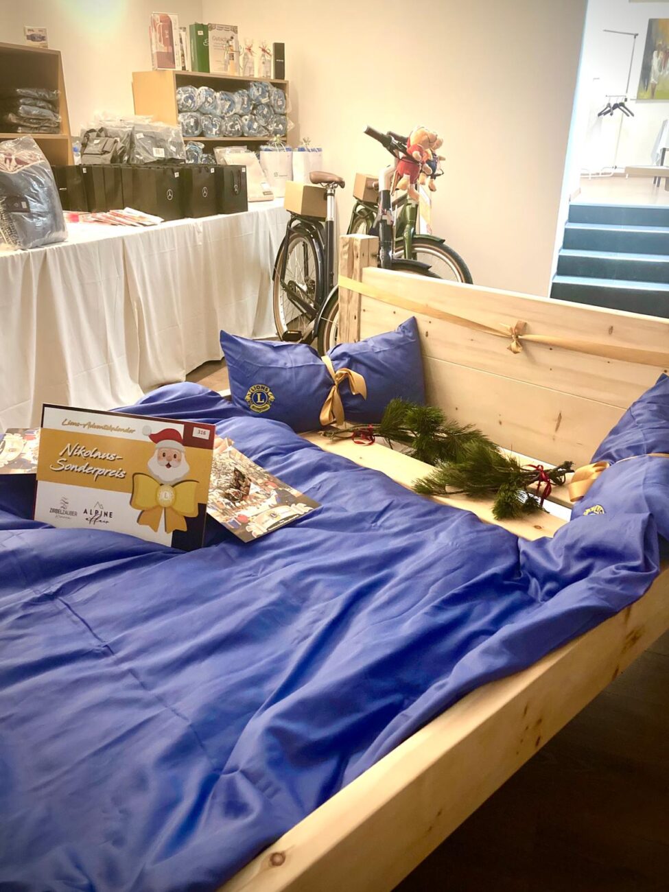 Nikolauspreis für den Lions-Adventskalender von ZIRBELZAUBER: Zirbenbett