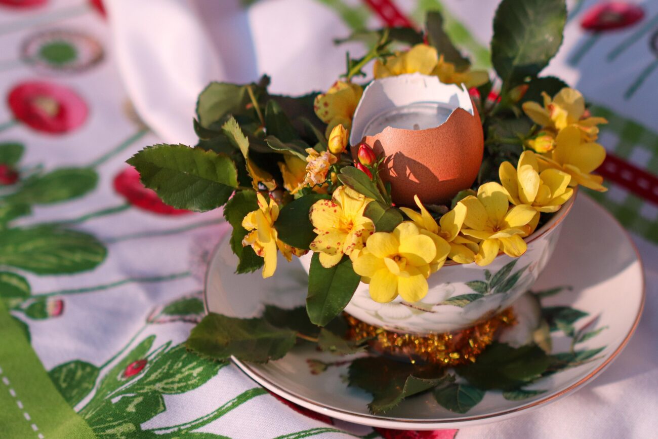 Frühlingsdeko, Bild von Vanessa Desiré Dazzy auf Pixabay